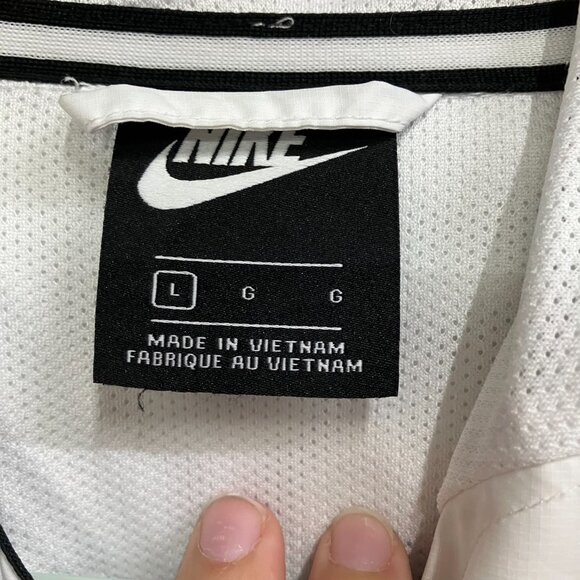 Nike Boys Size Large White/Blue (Colorblock Windbreaker) Full Zip Hooded Jacket - Picture 3 of 10